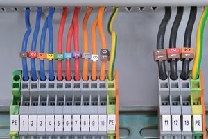 HellermannTyton WIC2 Snap On Clip On Cable Marker, Pre-printed "0, 1, 2, 3, 4, 5, 6, 7, 8, 9", 2.8 → 3.8mm Cable - Image 6