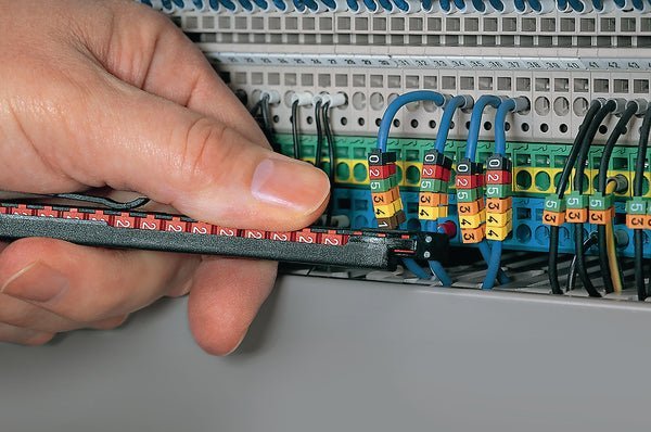HellermannTyton WIC Applicator Tool for WIC Markers - Image 2