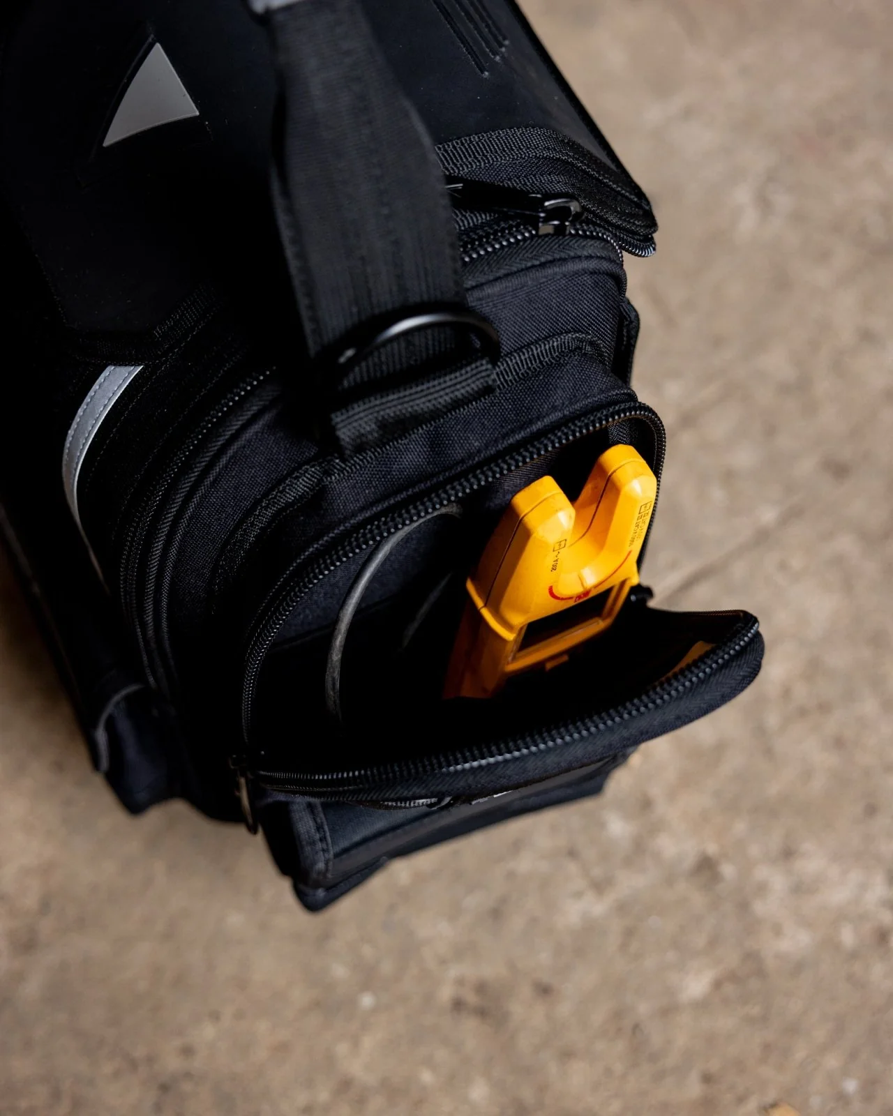 Velocity Rogue 20M Service Bag - Image 10