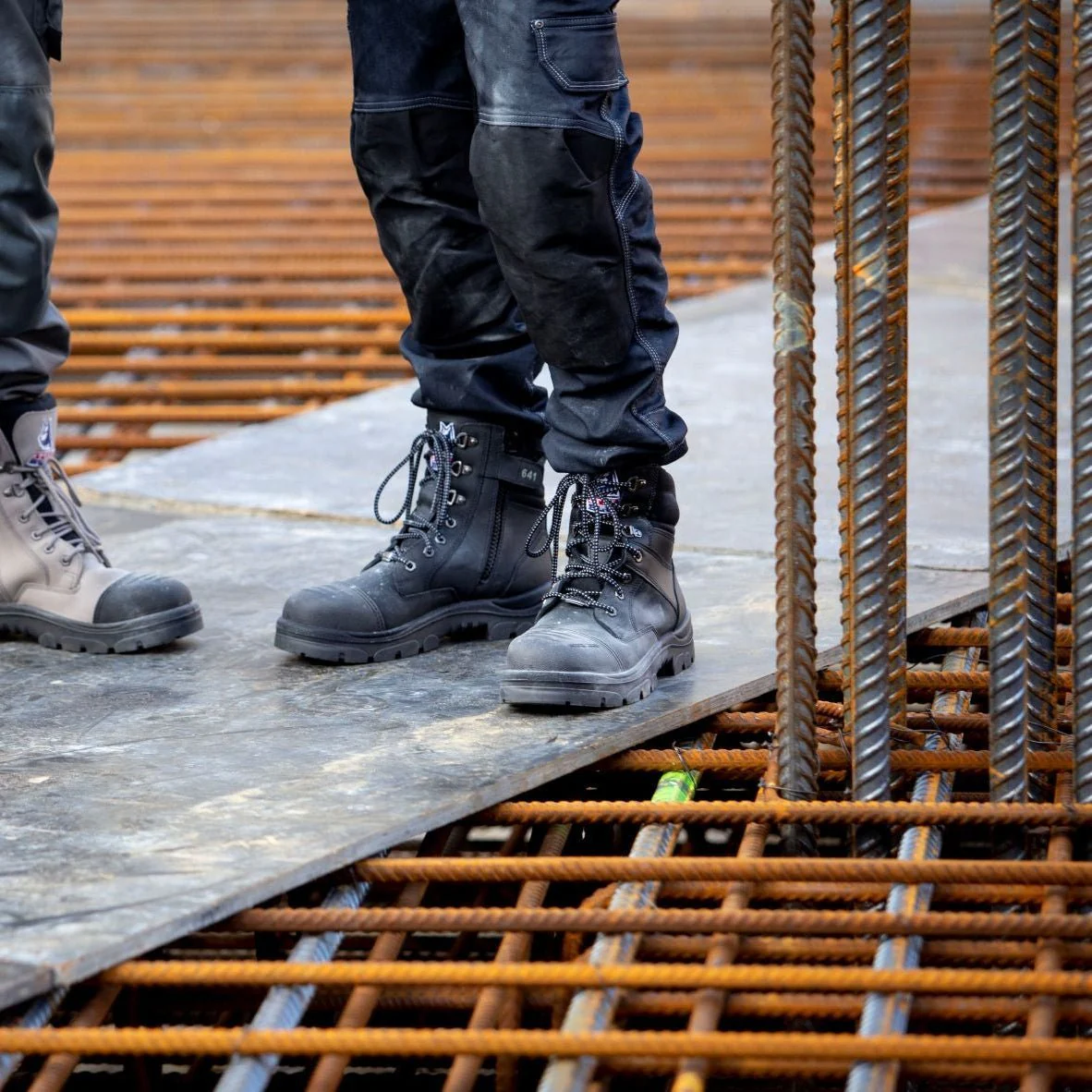 Steel Blue Southern Cross Zip Safety Boots Scuff Cap - Image 36